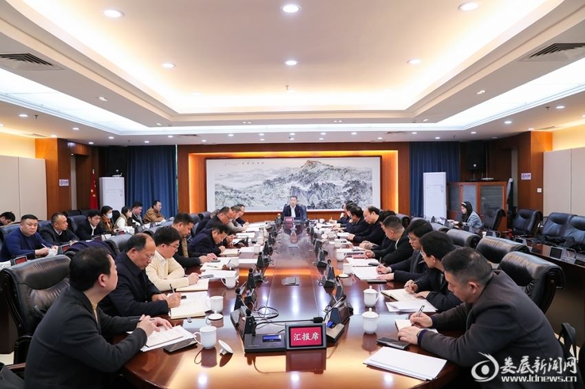 曾超群：堅定不移以招商引資為抓手 推進“三電”產(chǎn)業(yè)高質(zhì)量發(fā)展